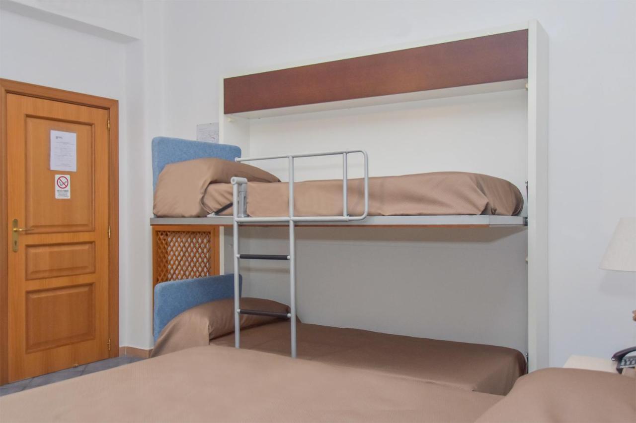 Hotel Piccolo Sogno ปอมเปอี ภายนอก รูปภาพ