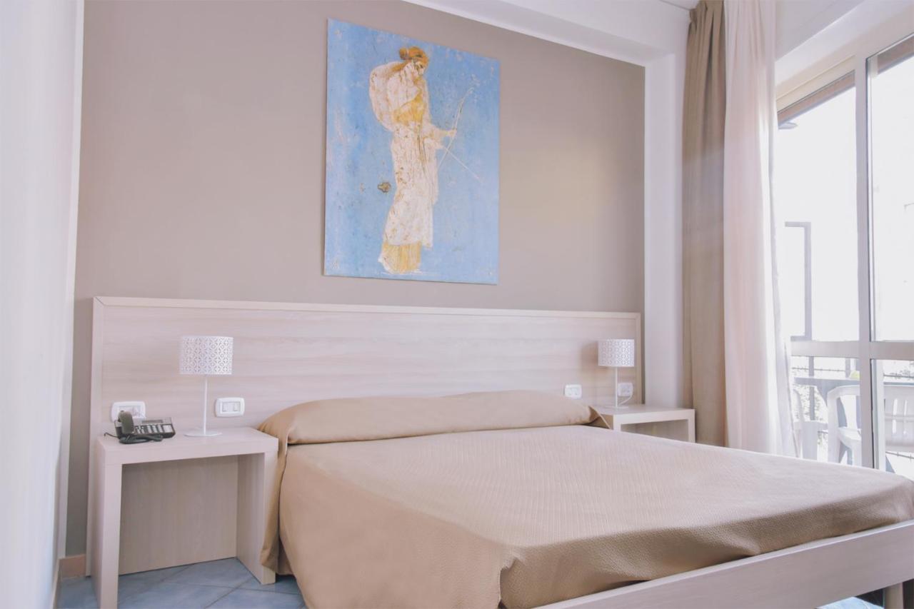 Hotel Piccolo Sogno ปอมเปอี ภายนอก รูปภาพ
