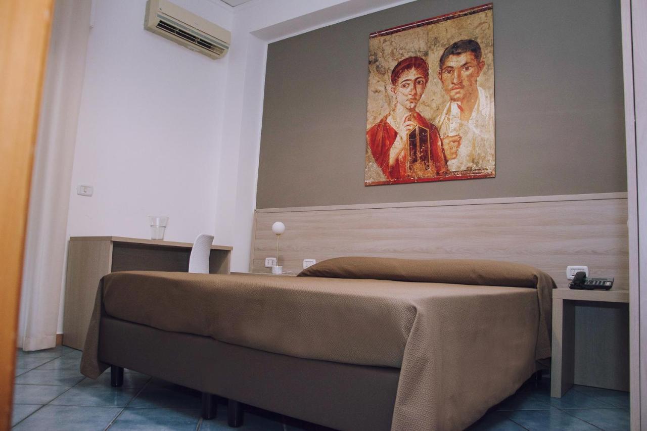 Hotel Piccolo Sogno ปอมเปอี ภายนอก รูปภาพ