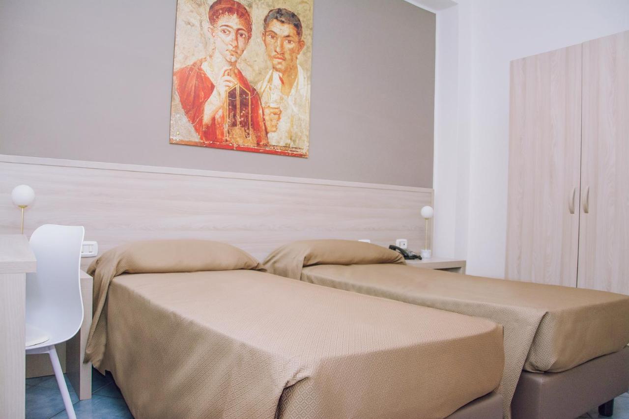 Hotel Piccolo Sogno ปอมเปอี ภายนอก รูปภาพ