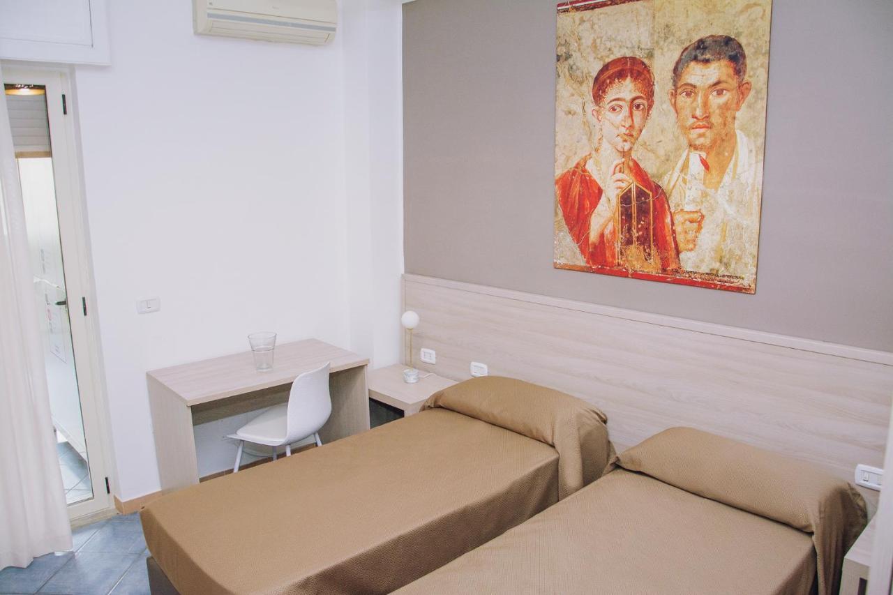 Hotel Piccolo Sogno ปอมเปอี ภายนอก รูปภาพ