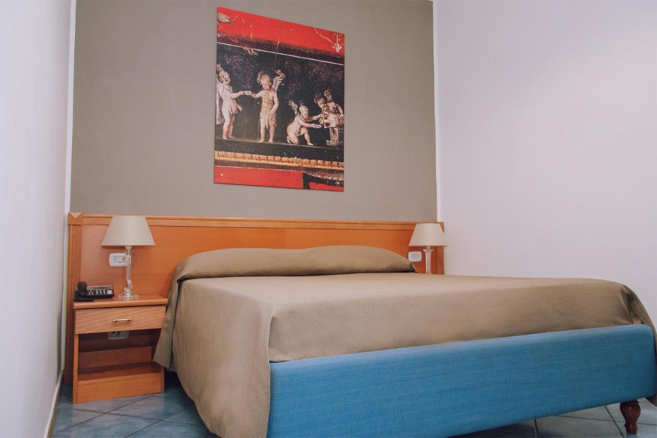 Hotel Piccolo Sogno ปอมเปอี ภายนอก รูปภาพ