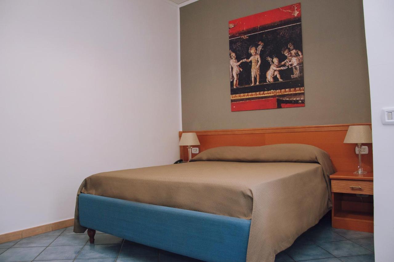 Hotel Piccolo Sogno ปอมเปอี ภายนอก รูปภาพ